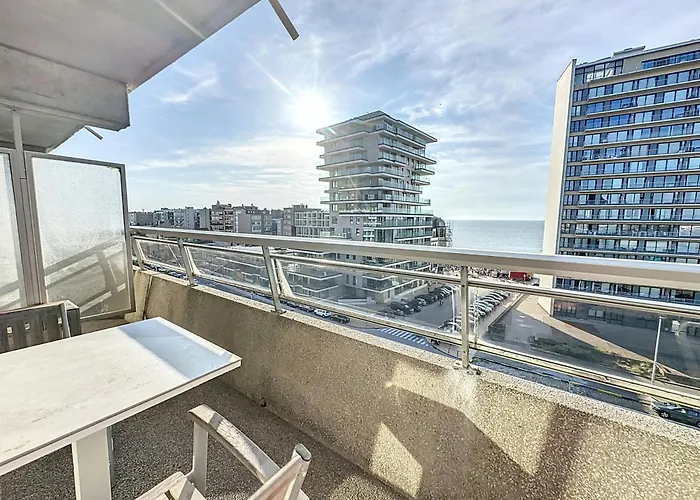 Oostende Studio Royal Ascot Q7 Met Terras En Zeezicht Op Toplocatie