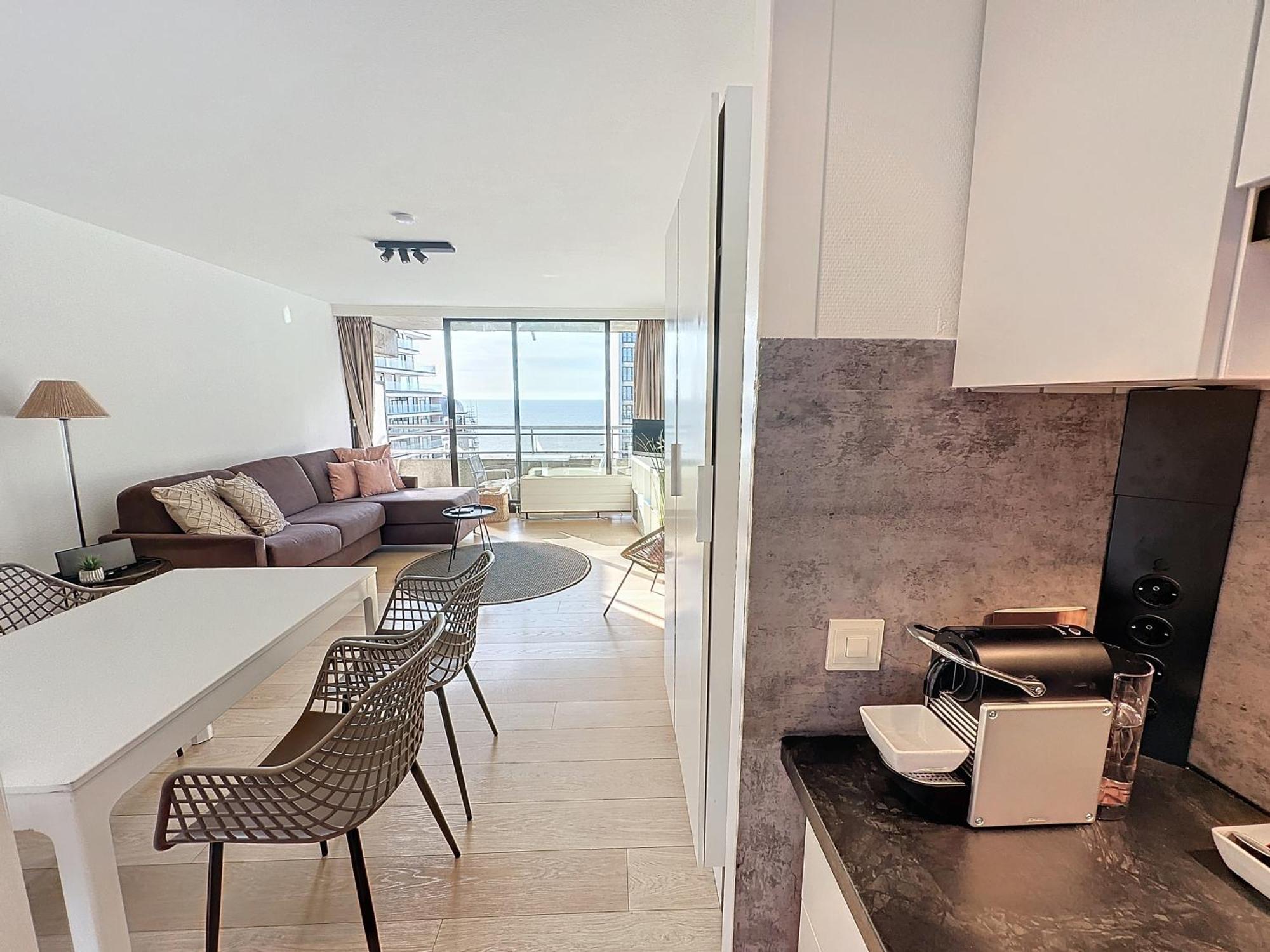 Royal Ascot Q7 Met Terras En Zeezicht Op Toplocatie Appartement Ostende